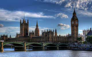 被忽略的细节｜针对吃瓜爆料：别把人设当事实